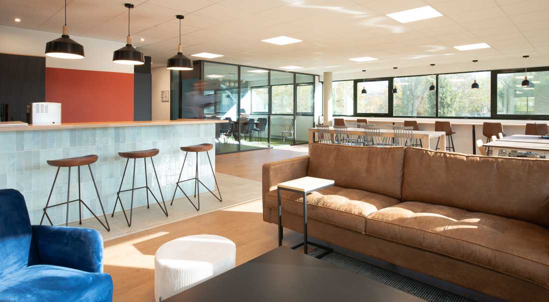 Interior design of your company's offices in Gironde