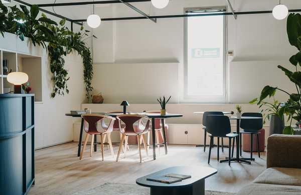 Rénovation de bureaux d'une entreprise à Bordeaux par un architecte d'intérieur