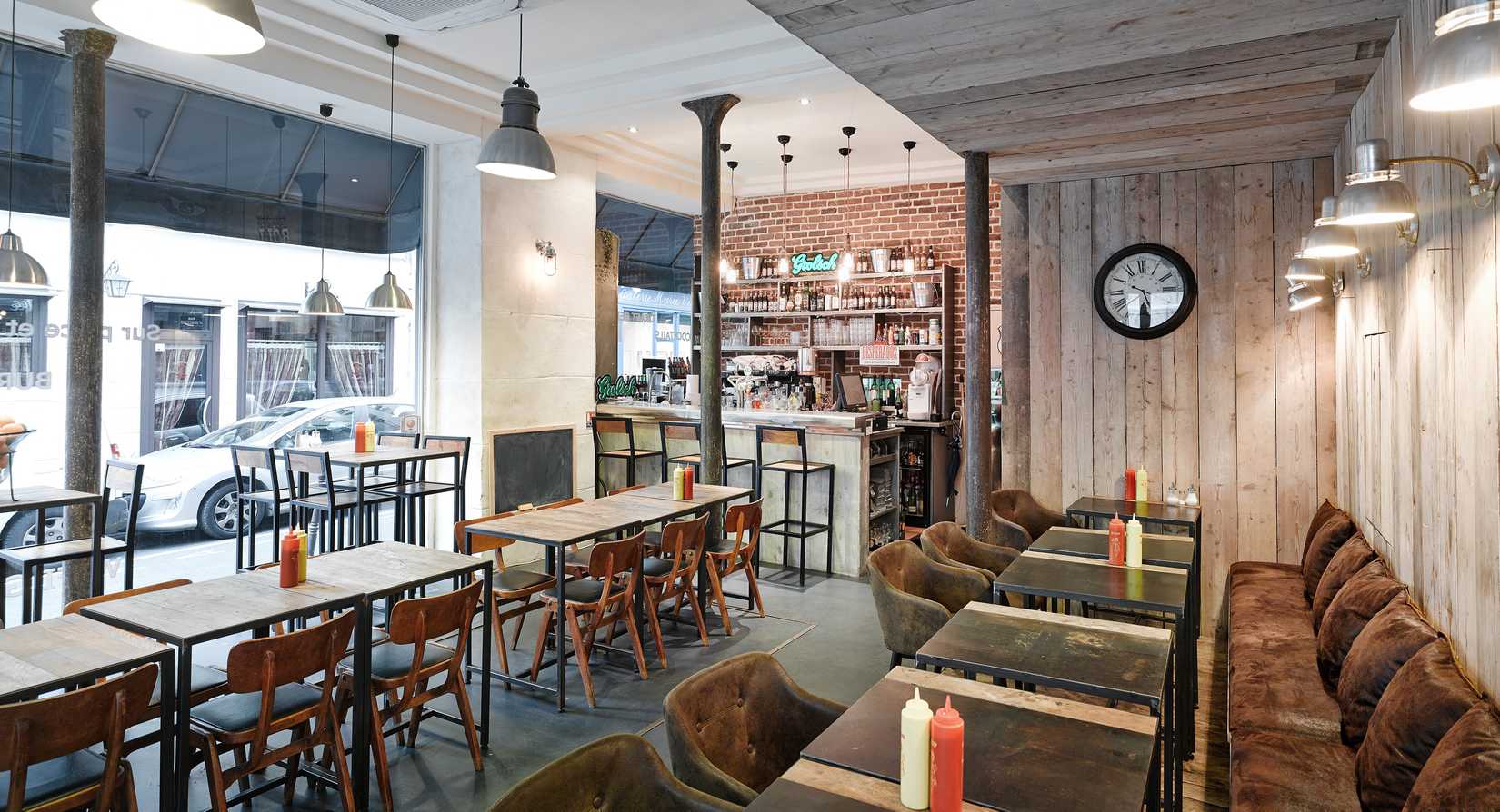 Burger restaurant interior redesign