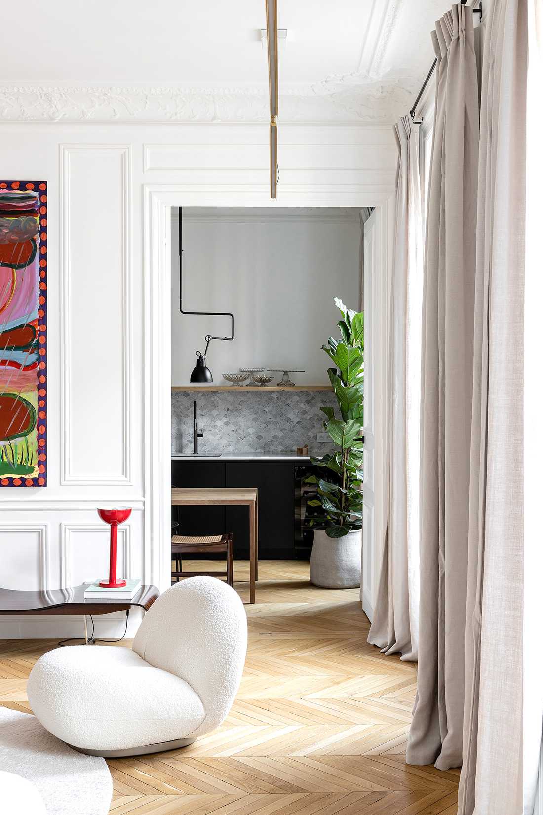 Haussmannian apartment designed by an interior designer in Bordeaux
