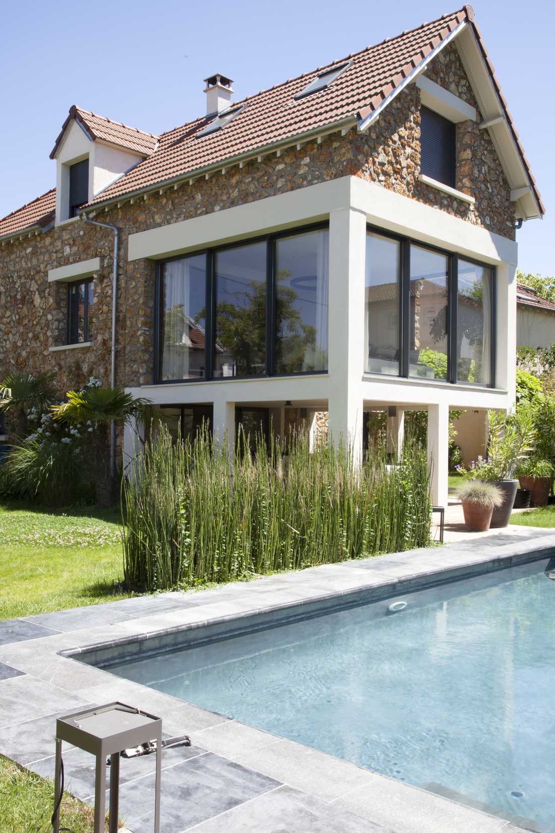 Extension et surélevation d'une maison de type meuliere à Bordeaux