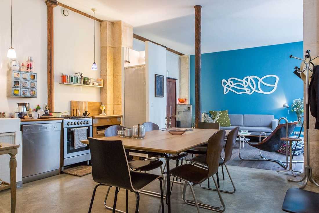 Relooking d'un appartement loft par un décorateur d'intérieur à Bordeaux