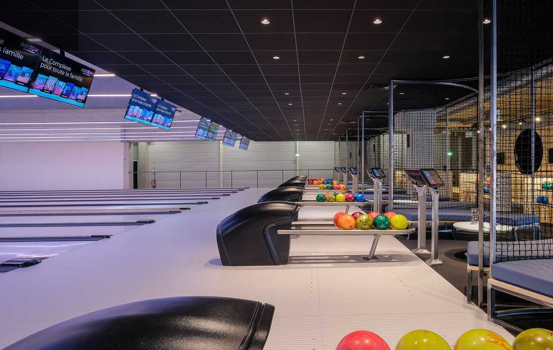 Design intérieur d'un bowling à Bordeaux