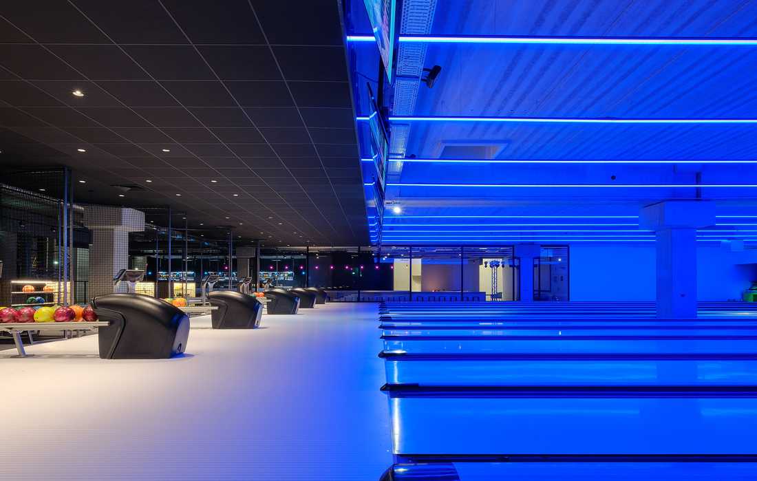 Décoration d'un bowling après travaux par un architecte d'intérieur 