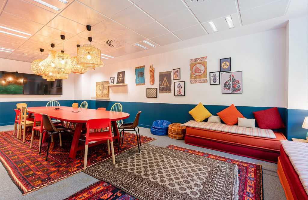 Décoration des bureaux d'un éditeur de jeux vidéo par un architecte d'intérieur