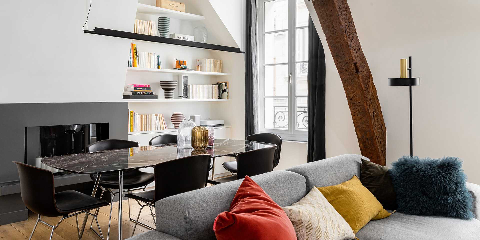 Living room interior design in Bordeaux