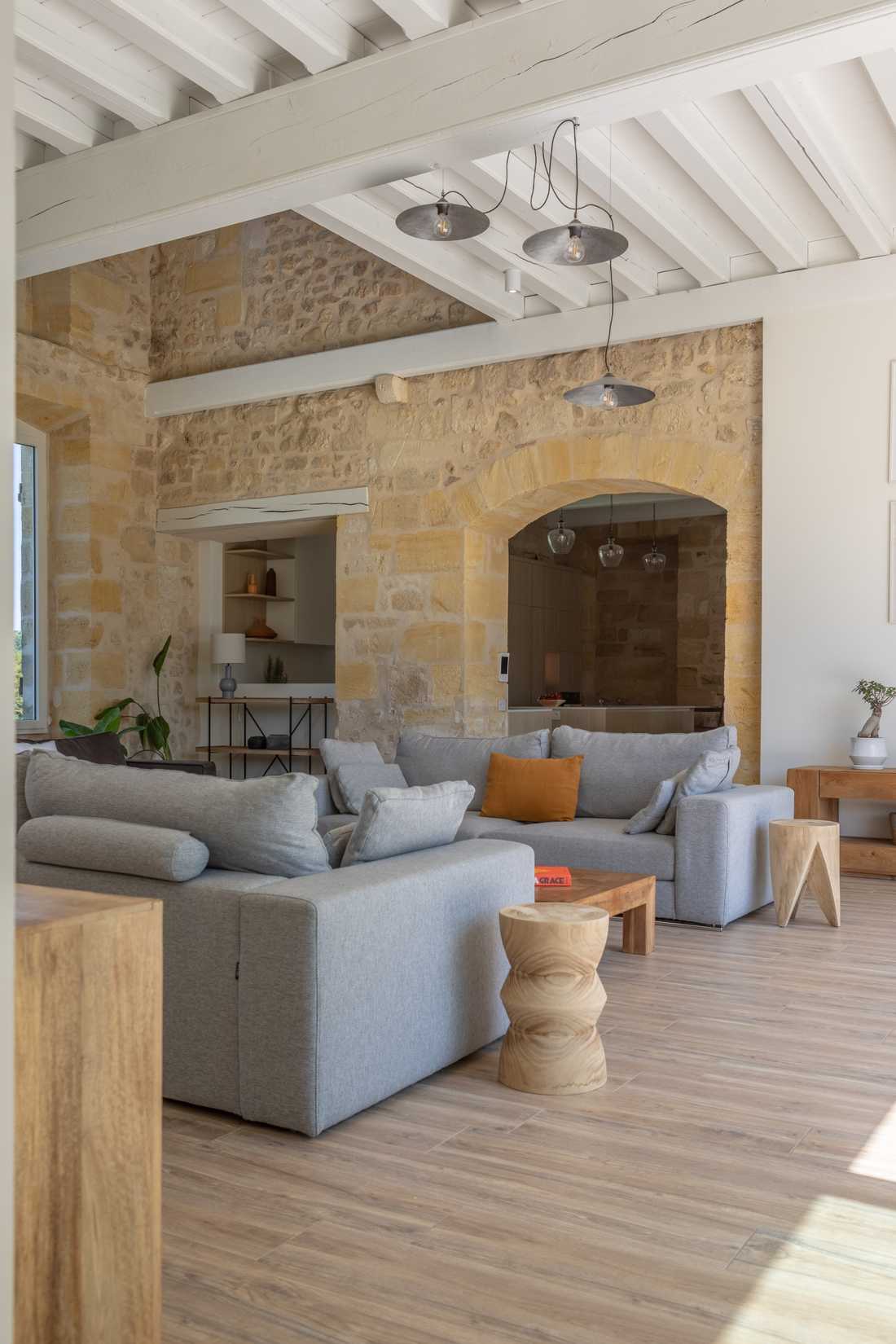 Salon après les travaux de rénovation