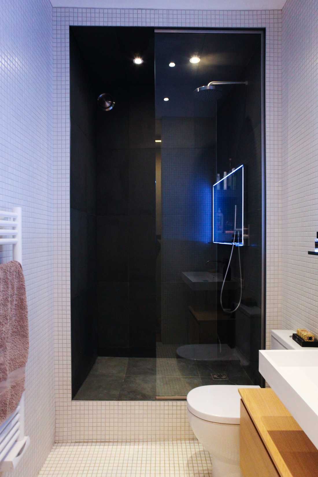Salle de bain rénovée par architecte